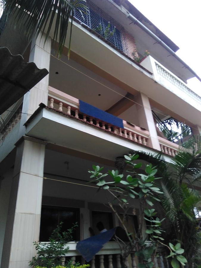Sai Prasad Guest House Murūd Exteriér fotografie